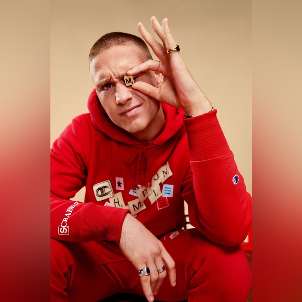 Champion x Hasbro Scrabble Hoodie M red